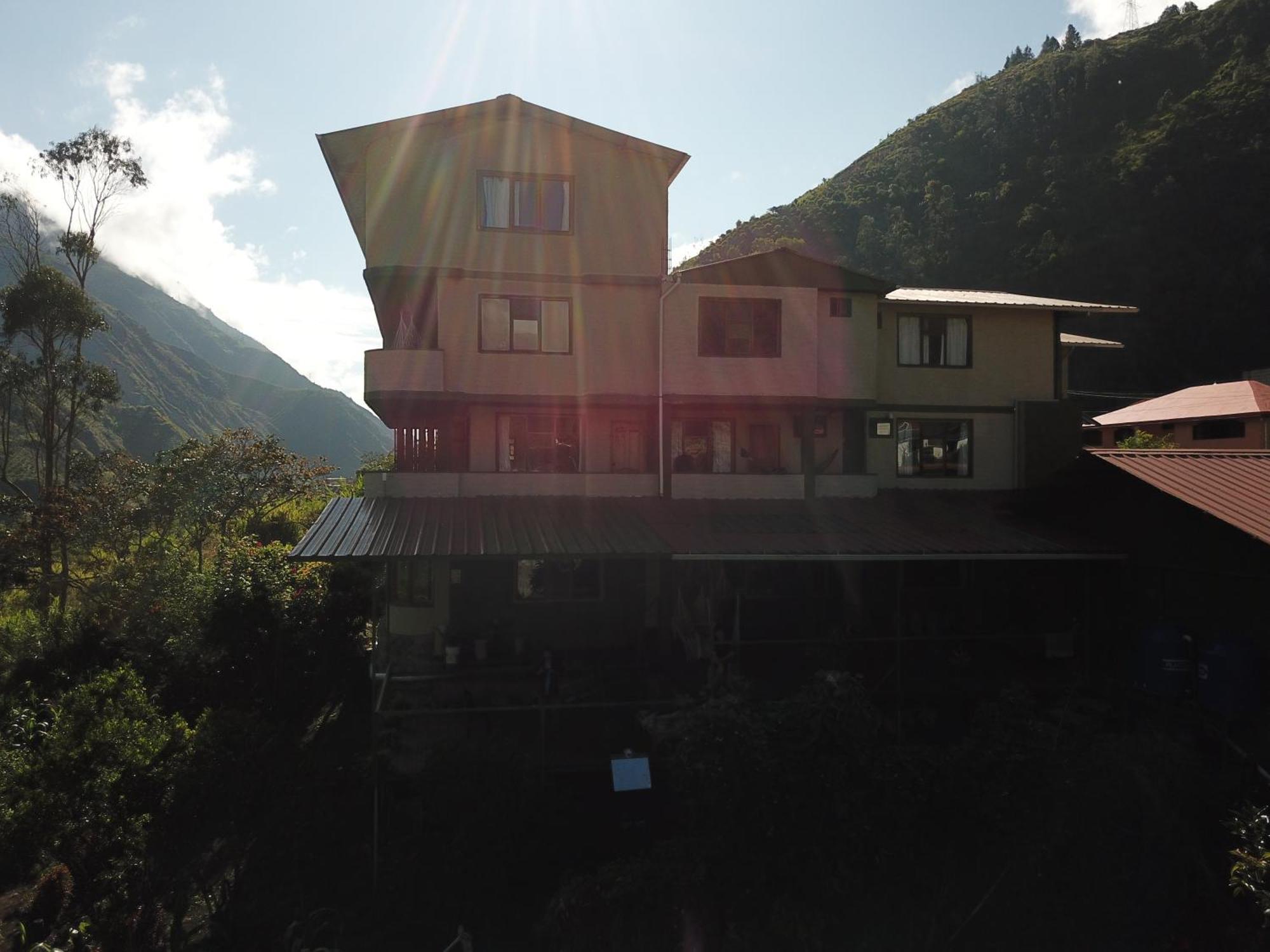 La Casa Verde Eco Guest House Baños Kültér fotó
