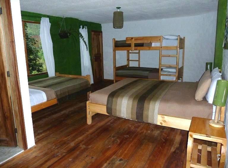 La Casa Verde Eco Guest House Baños Szoba fotó